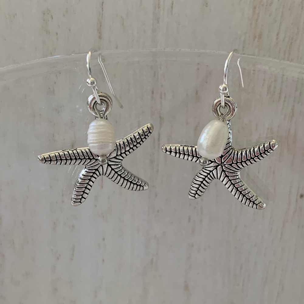 Starfish and freshwater pearl earrings